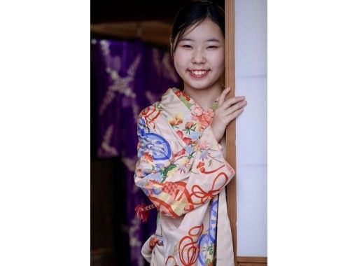 [SALE] Kimono is a hundred times more fun! Learn beautiful kimono manners from an actress! Have a fun matcha experience and wear a kimono beautifully!の画像