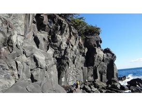 【埼玉・越谷】自然の岩場を登る!アウトドアクライミング講習の画像