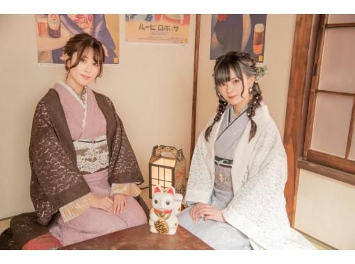 [Tokyo/Asakusa/Sensoji store] Kimono rental plan with studio photo shoot! Even if it rains, you can still take great photos with studio photography!の画像