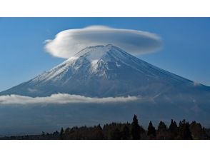 【山梨・富士河口湖町】富士山と樹海の絶景を気軽に楽しめるトレッキングツアー(カップル・家族・初心者歓迎♪)