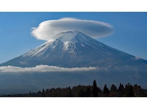 【山梨・富士河口湖町】富士山と樹海の絶景を気軽に楽しめるトレッキングツアー(カップル・家族・初心者歓迎♪)の画像
