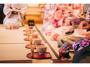【京都市/錦市場】穿著和服體驗茶道～位於京都市中心的錦市場附近，距離車站4分鐘！ （體驗結束後可穿著和服外出至17:30）の画像