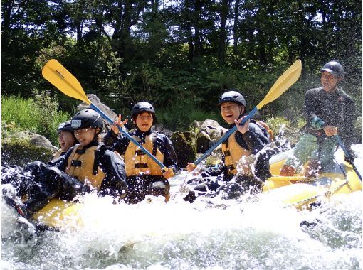 GW limited [Starts at 10:30] Spring whitewater rafting! Free photos and videosの画像