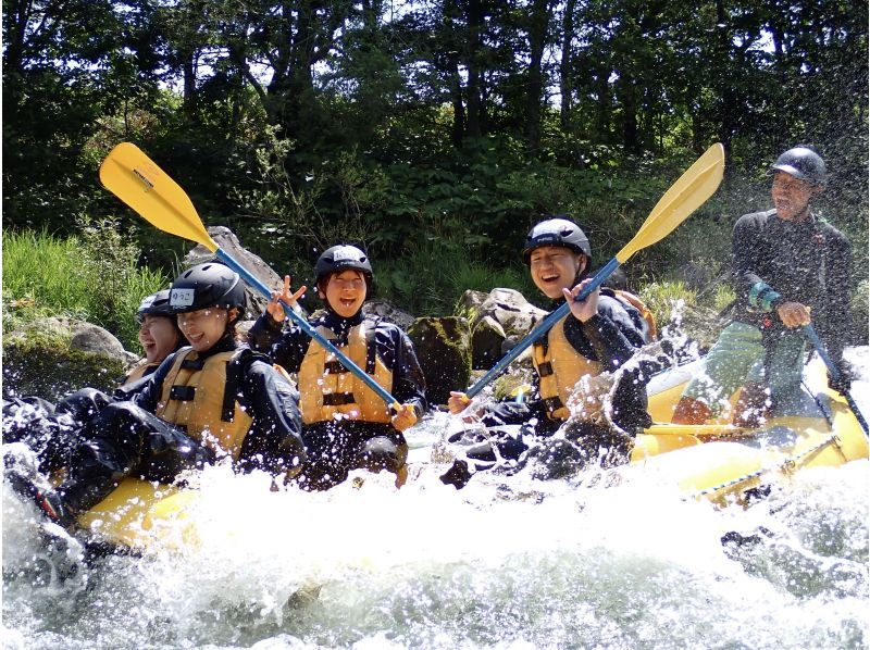 GW limited [Starts at 10:30] Spring whitewater rafting! Free photos and videosの紹介画像
