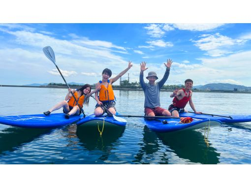 【淡路島】SUP体験ツアー 90分！初心者歓迎！安心のガイド付き♪レンタル&写真撮影＆温水シャワーも無料で、ご家族や女性・団体様にも人気！の画像