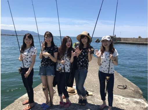 [Weekday morning course] "Sea fishing experience class ★There is a prize for not going home ★" / Very popular with couples, families, and women ♪ / Includes cooking service for any fish you catch!の画像