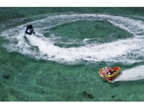 [Okinawa, Itoman] Have fun in the ocean of a deserted island with thrilling activities including clear sup, wakeboarding, and banana boats! 10 types of marine activities available for 90 minutes!