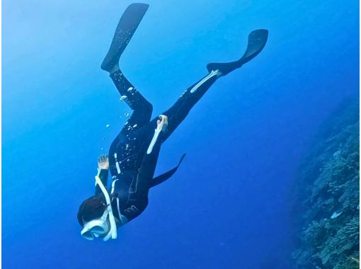 [鹿兒島/奄美大島]<僅限1組>浮潛體驗之旅！免費提供無人機/水下影片拍攝服務！の画像
