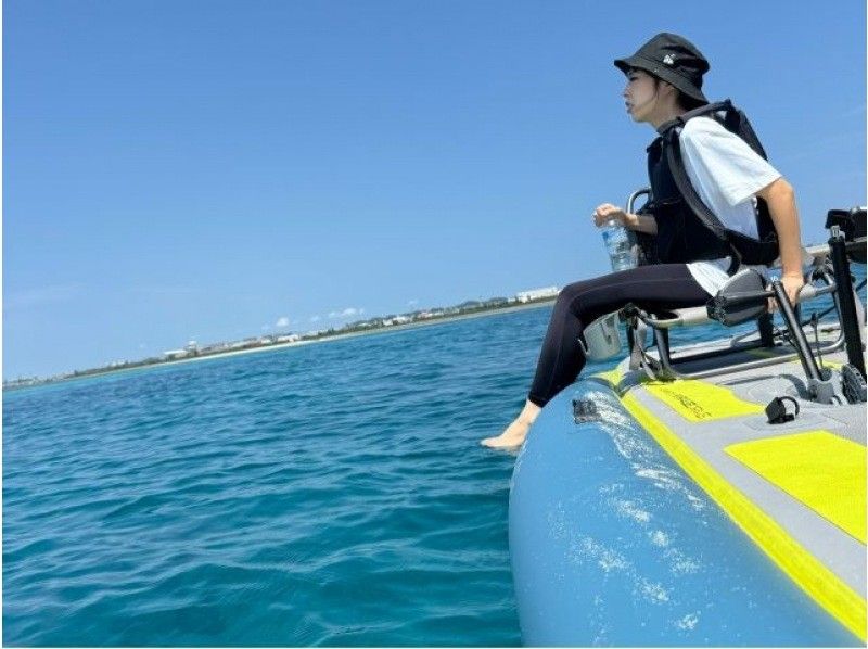[Okinawa main island, southern part, Itoman city] ★ Beach walk ★ Sea turtle exploration course with the latest paddle board Hobie (40 minutes) Guided photography data presentationの紹介画像