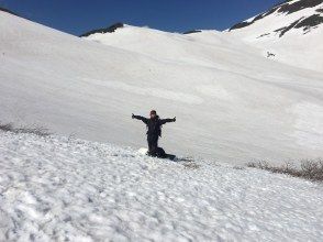 [Yamagata | Gassan] You can ski until June! Enjoy summer snowboarding!の画像