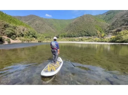 [高知/四万十川]令人兴奋的划桨感觉！四万十川SUP“河流SUP体验”の画像