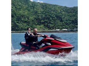 【スーパーサマーセール2024】【奄美大島】【当日予約可】バナナボート＆ツーリング！　水上バイクで奄美の海を疾走！