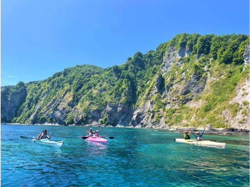 Super Summer Sale 2024 [Hokkaido, Nishi-Shakotan] Experience sea kayaking or SUP on the Nishi-Shakotan coast! Have fun at Sakazuki Terrace Beach House! Dining facilities are also available!の紹介画像