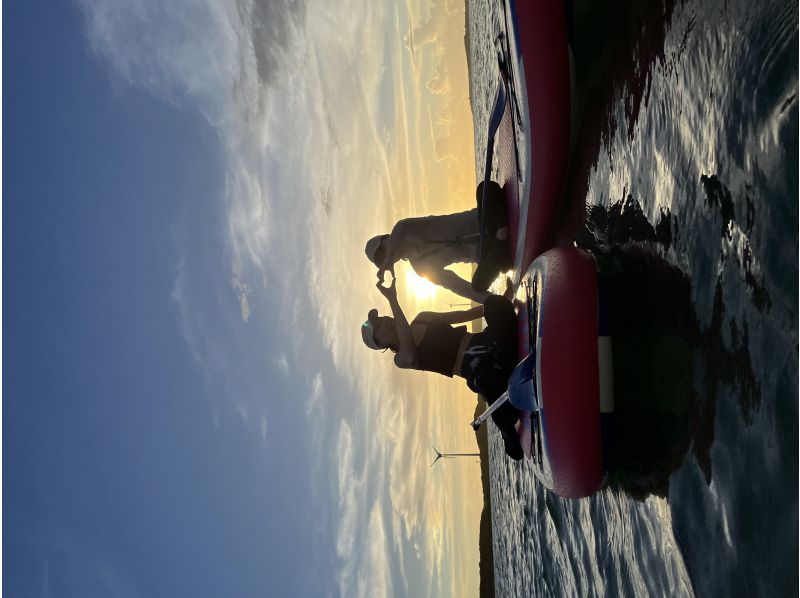 [Limited to one group] Sunset SUP experience on a hidden beach in Miyakojima 