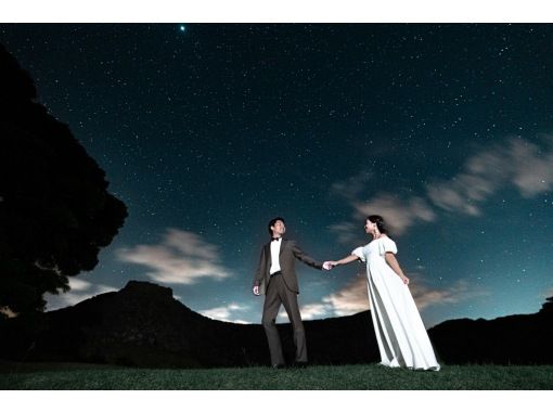 ＜沖縄全域＞選べるフォトウエディング（日中、夜の星空、アクティビテイ絡めたり）の画像