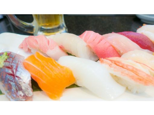 [Tokyo, Akihabara] A fusion of tradition and creativity! Sushi making experience, 5 minutes from the station (souvenir included)の画像