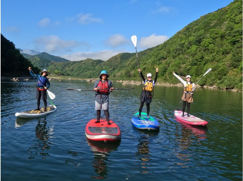 [โคจิ / แม่น้ำชิมันโตะ] ประสบการณ์ SUP (SUP) รู้สึกอิสระที่จะเล่นในแม่น้ำบนสันทรายที่ใหญ่ที่สุดของแม่น้ำชิมันโตะ ระดับความยาก★☆☆ 2024 Super Summer Saleの紹介画像