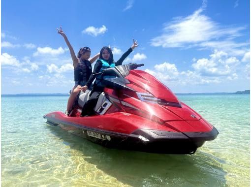 [Okinawa, Central, East Coast] Jet ski touring around remote islands!! 60-minute course ♪ You can operate with a license! ☆Excellent sense of freedom☆View Okinawa from the sea☆の画像