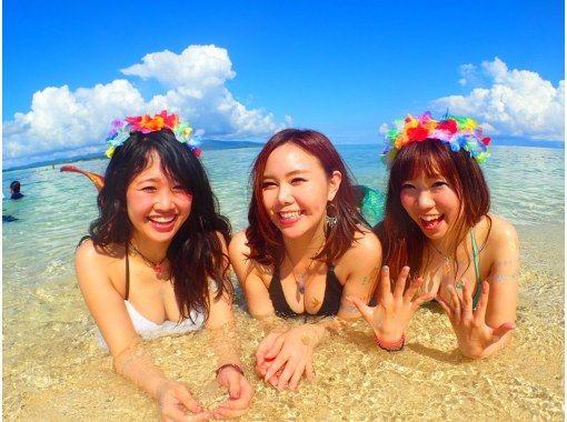 Phantom Island Landing Tour - Taketomi Island sightseeing & snorkeling also available! Over 10 types of photography & children's items available [3 times a day]の画像