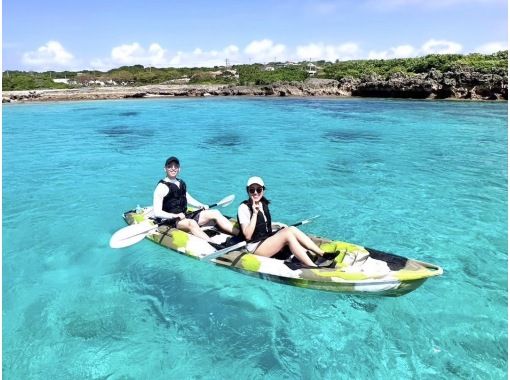 [Miyakojima/Half-day] ★Sure to look great on social media★Beach canoeing with a spectacular view of Miyako's blue sea! ★Popular activity★Photo gift! ★Beginners welcome!の画像