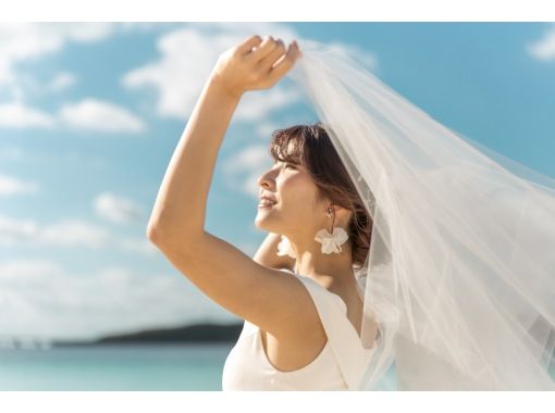 [Okinawa, Miyakojima] Limited to one group per day ★ Wedding photos on the most beautiful beach in Miyakojima ★ Sunset photos also available ◎ Delivery of 30 or more photosの画像