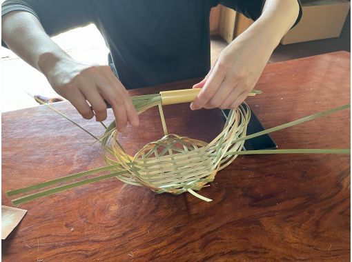 【大分・由布】＜ござ目盛りかご＞編むだけで完成！食卓に彩りを与えてくれる竹かごですの画像