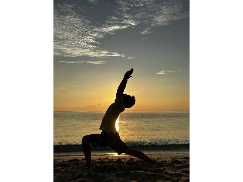 [Okinawa, Miyakojima] Reset your mind and body in a healthy setting at the beach in the morning