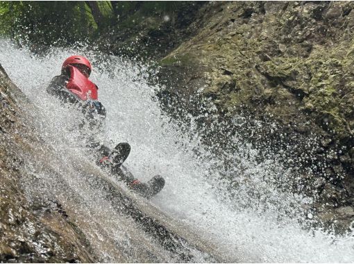 [Gunma, Minakami] Fox Course ☆ Canyoning! Only for junior high school students and aboveの画像