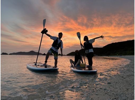 [Okinawa, Zamami Island] Exclusive to Zamami Stays! Sunset SUP tour! ✴︎Photo shoot included✴︎Enjoy the sunset at the end of the day...の画像