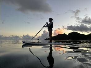 [Okinawa, Zamami Island] Exclusive to Zamami Stays! Sunrise SUP tour! ✴︎Photo shoot included✴︎ Start your day off right with the morning sun!