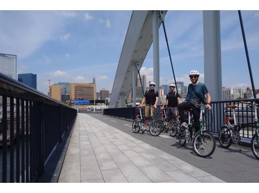 [Tokyo 23 Wards] 3-hour private e-bike tour starting from your hotelの画像