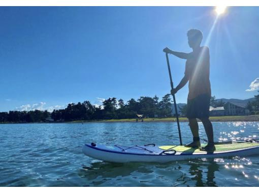 【滋賀・琵琶湖】奥琵琶湖でSUP体験！初心者OKの湖上ツーリングの画像