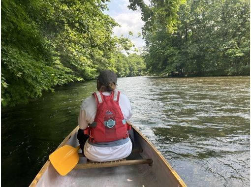 [Hokkaido, Chitose River] [Canadian Canoe Standard Course] Canoe down the crystal clear Chitose River through the lush forest ☆★☆の画像