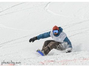 [Niseko 3H] Steady step-up! Master steep slopes, carving, freestyle tricks and powder with ease in a fully private lesson for advanced skiers!