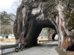 Cycling through the nature-rich Shiso! A cycling tour with lunch at a sake brewery ◎Includes a ticket for Himeji Station's specialty, Eki Soba!