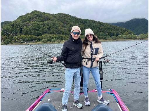 [Yamanashi, Lake Kawaguchi] Fishing & Cruise Experience Plan - Enjoy a full-fledged fishing boat ride while looking at Mt. Fuji! Empty-handed OK!の画像