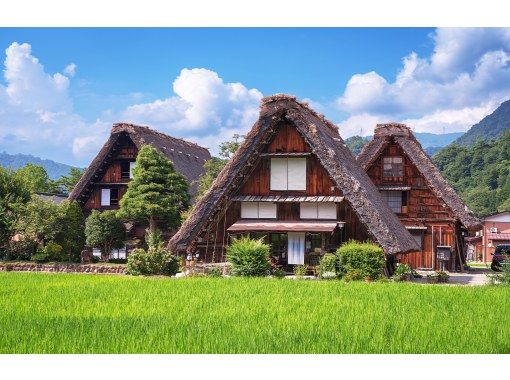 【4-9人のチームです|市内ホテルからの送迎です】飛騨高山 & 白川郷合掌造り集落 日帰りツアー（少人数グループツアー） / 名古屋発の画像