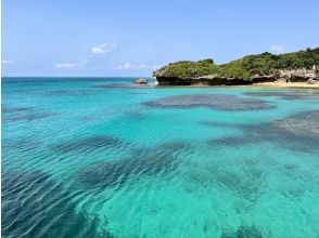 【石垣島発】神秘の島・パナリへ。静寂に包まれた沖縄離島の美しさを家族で堪能する、日帰りの贅沢なひととき