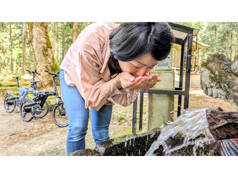 [Niigata・MINAMIUONUMA] Guided e-bike tour to Hakkaisan Sake Breweryの紹介画像