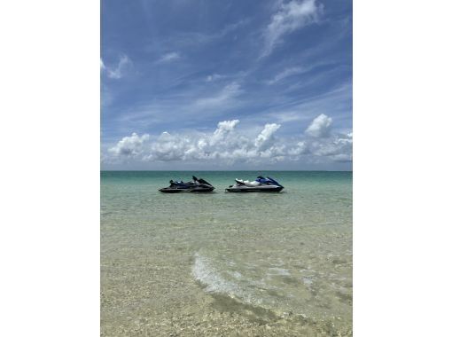 【石垣島/半日】八重山の青い海をジェットスキーでツーリング・トーイングチューブ・シュノーケリングなど様々な遊び方をご用意！　《免許必須》の画像