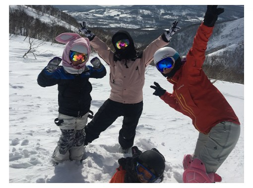 【キロロ４Hレッスン】北海道でスノーボードデビュー!!完全プライベートレッスンで初めてでも安心して楽しめる！ふかふかの雪で素敵な思い出作り！の画像