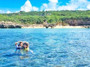 [Okinawa, Kouri Island] Winter only! A safe, private experience for one group! Search for clownfish and turtles on this 60-minute snorkel tour!