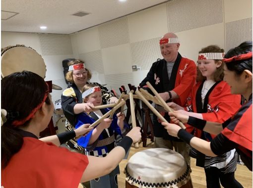 【東京・浅草・上野・スカイツリー・明治神宮・秋葉原エリア】日本伝統文化の「和太鼓体験」国籍問わず最大200名様まで歓迎！の画像