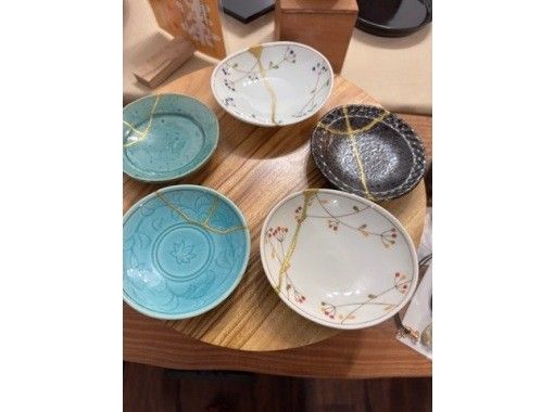 A short and fun Kintsugi experience in Naha, Okinawa | Beginners' class for tourists [Right next to Miebashi Station!]の画像