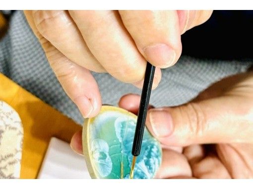 Okinawa Naha Handmade Accessories Experience | Beginners welcome | Make a gold-lacquered necklace in a short time [Right next to Miebashi Station!]の画像