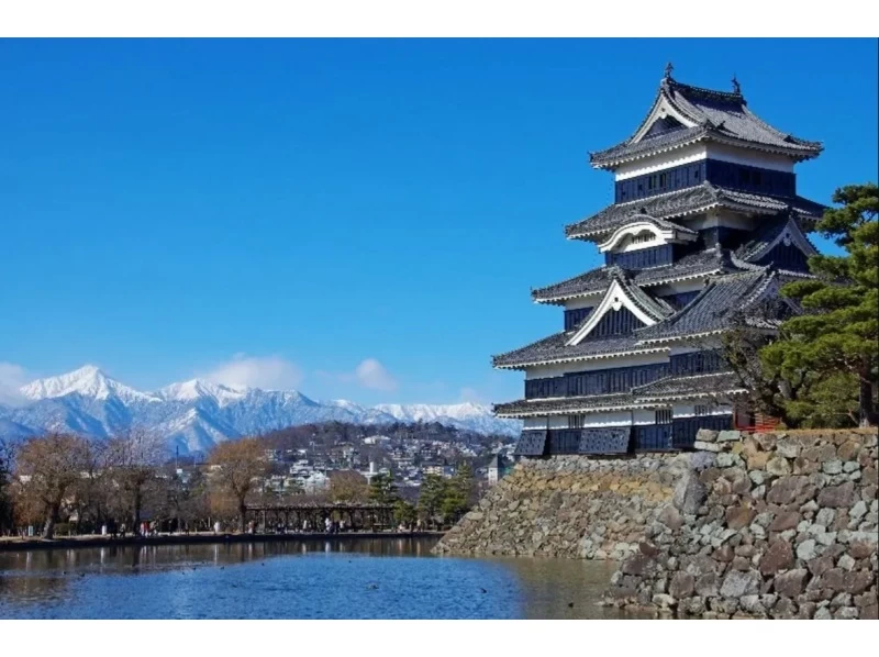 Zenkoji Premium Experience with＜Matsumoto Castle and City Walk Course＞の紹介画像