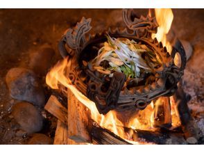 [Tokamachi City, Niigata Prefecture] Includes a light meal in a flame-shaped earthenware pot! Also enjoy a little drinking experience at a shop in the city! Jomon x Little Drinking Tour