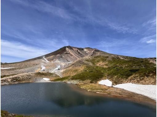 [Hokkaido, Sapporo departure and arrival] Asahidake hiking tour with a professional guideの画像