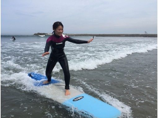 Rental ・ Free transfer! ! Experiences taught by lesson pros Surfing[Chiba ・ Tokyo Welcome beginners】の画像