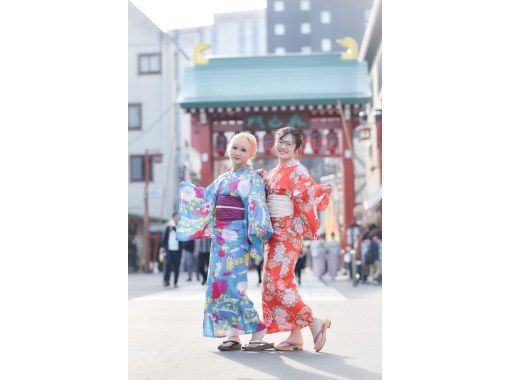  [5 minutes walk from Asakusa Station/Kimono rental] Women's kimono Weekday only 2 hour plan Come empty-handed! <Recommended for solo travelers>の画像